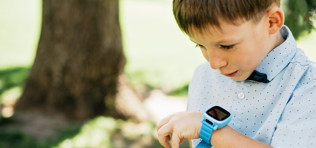Zdalna opieka dzięki Garett: Funkcje smartwatchy dziecięcych, które pokocha każdy rodzic. 1 smartwatch
