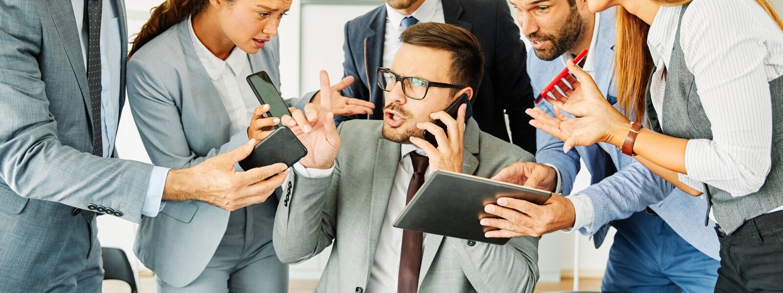 Sztuka komunikacji w kryzysie – jak firmy powinny reagować w trudnych momentach 1 kryzys w firmie